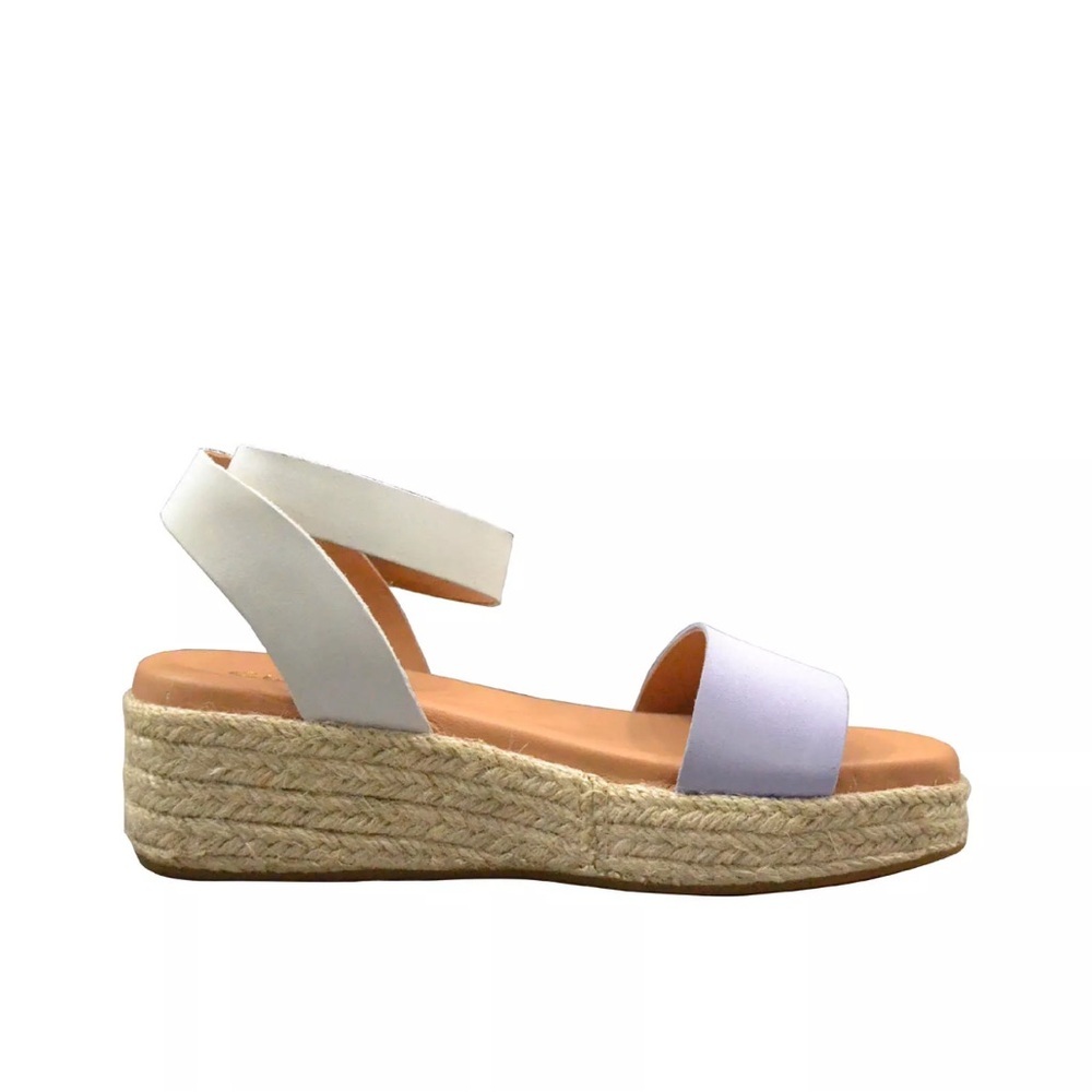 CLARKS Women’s Kimmei Ivy Platform Sandals. Size 8.5